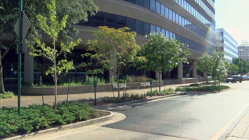 StateStGroup's tweet photo. We're excited to see more investment in Downtown Jackson with plans for urban living at the Landmark. https://t.co/OVfISLO0YW https://t.co/TLGTCx0lIp