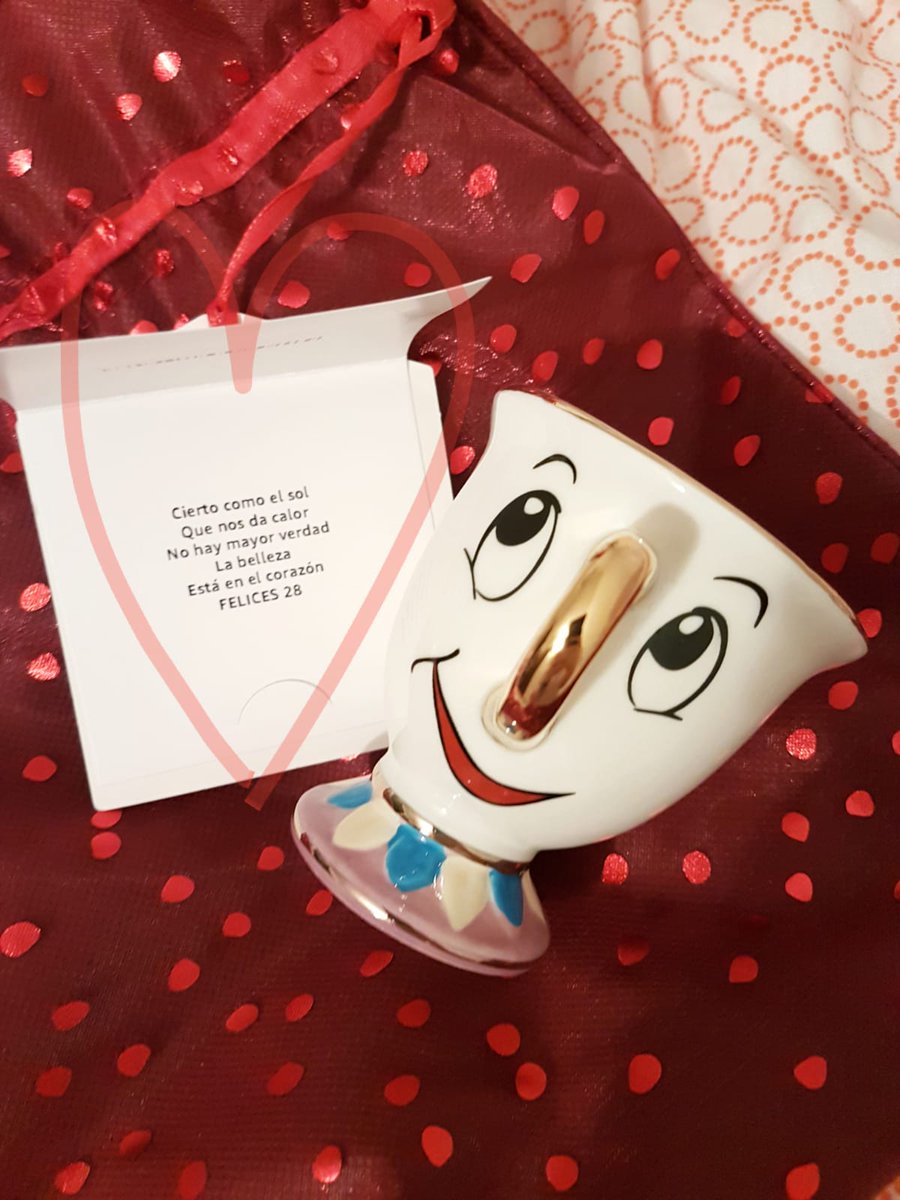 mafueri's tweet photo. Gracias por la ilusión y por la emoción 🥰🥳#PorFinChip #Osladebía #Disney #BellaYlaBestia #musically #muservoice https://t.co/cnCQp0m9PL https://t.co/S9yJhkIgCV
