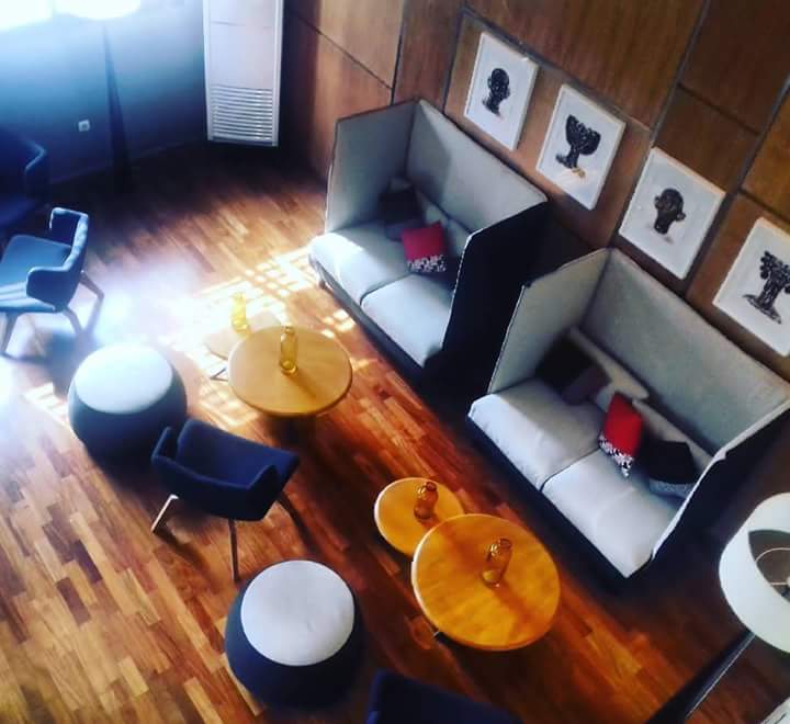 kmrstartuphub's tweet photo. Une pensée pour le Douala Hôtel Design, notre partenaire pour la 3eme édition des I sessions.
Cadre agréable, et accueillant pour toutes les start-up, investisseurs, business Angels et influenceurs.
Nous vous attendons nombreux.
Info et réservation : 695031593
#isessions https://t.co/PkVhU4kasv
