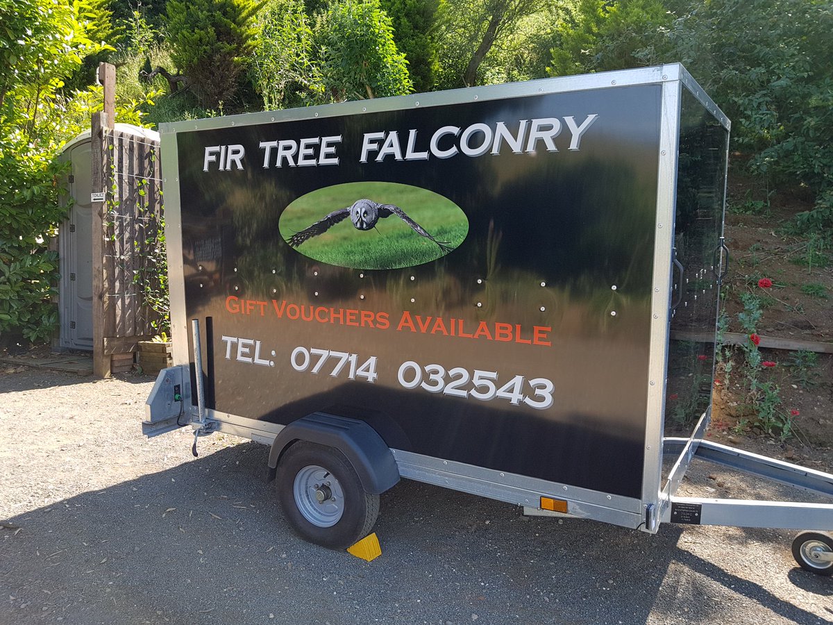 FreebirdKeith's tweet photo. Here's a picture of a trailer I did for Fir Tree Falconry recently. If you're interested in something similar then give Lois a call on 01295 275040 https://t.co/U4gw25ptIm