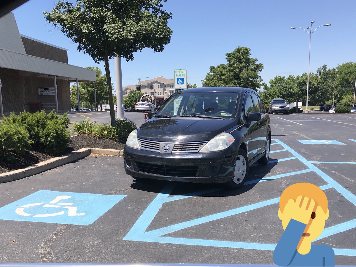 KBJR33's tweet photo. @PrestonSteve933 had to loop around after this mornings conversation about etiquette on @933WMMR @prestonelliot @mor100 @kathyromano11 @CaseyBoyCasey @NickMcIlwain1 @MarisaMagnatta #parkingisdifficult #etiquetteislost #wmmr #parkinglessons https://t.co/h3LOA7ntJB