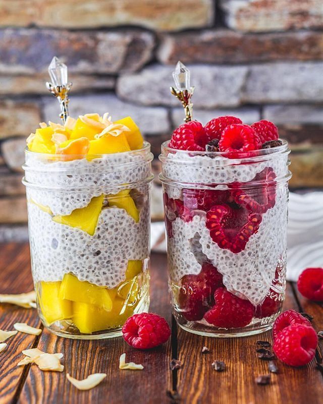 es_coolinaria's tweet photo. Chia Pudding with Mango and Roasted Coconut & The Second Jar with Raspberries and Cocoa Nibs 🌟📸@dani_fitlifestyle 🌟 #snack #chiapudding #berries #chocolate #coconut #healthysnack #dessert #food #foodlover #foodporn #foodie #foodielife #foodpics #foodphotography #deliciousfoo… https://t.co/bgk4FEPrlD