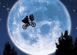 VSCLS's tweet image. #CineDeVerano. MAÑANA martes 10 de julio te esperamos en la proyección de la película "E.T.", de Steven Spielberg.

• Auditorio, 13 h