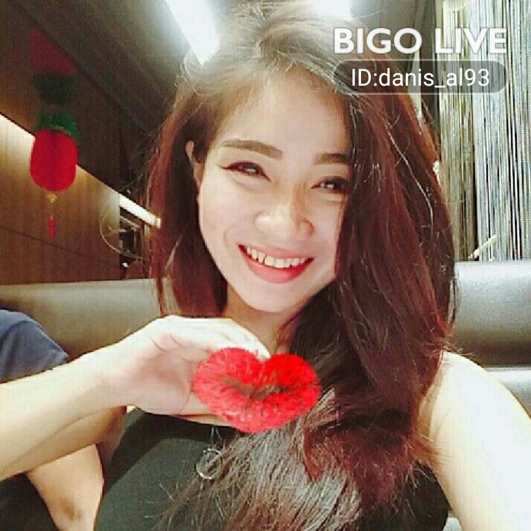 wenistar_jkt's tweet photo. OMG! Kamu harus melihat ini. #BIGOLIVE.  
https://t.co/rIzveA5gkj https://t.co/atHQ7x5Xpo