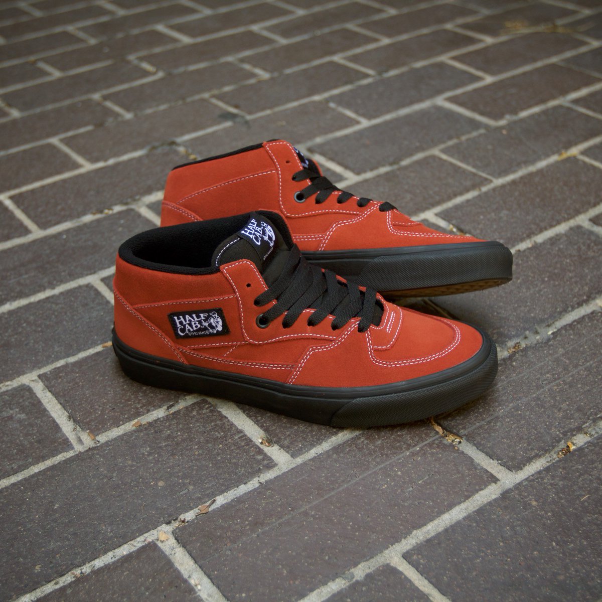 vans half cab bossa nova