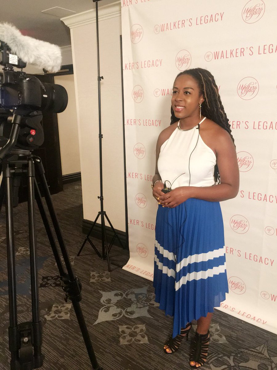 TiffanieStanard's tweet photo. One of my favorite #essencefest events was the @walkerslegacy brunch. Always inspired by their subject matter, panelists and good vibes. #StanardReport 🙅🏾‍♀️ https://t.co/hifvo6vcw8