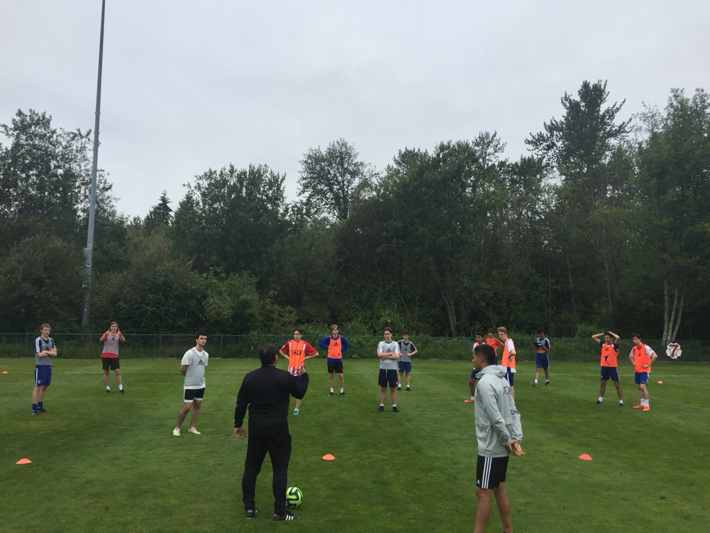 LatymerSport's tweet photo. #LUSTOUR2018 We’re on the road again today for a double training session, morning and afternoon. Preparing for our first set of matches on Wednesday! https://t.co/vJq5ZHvIQZ