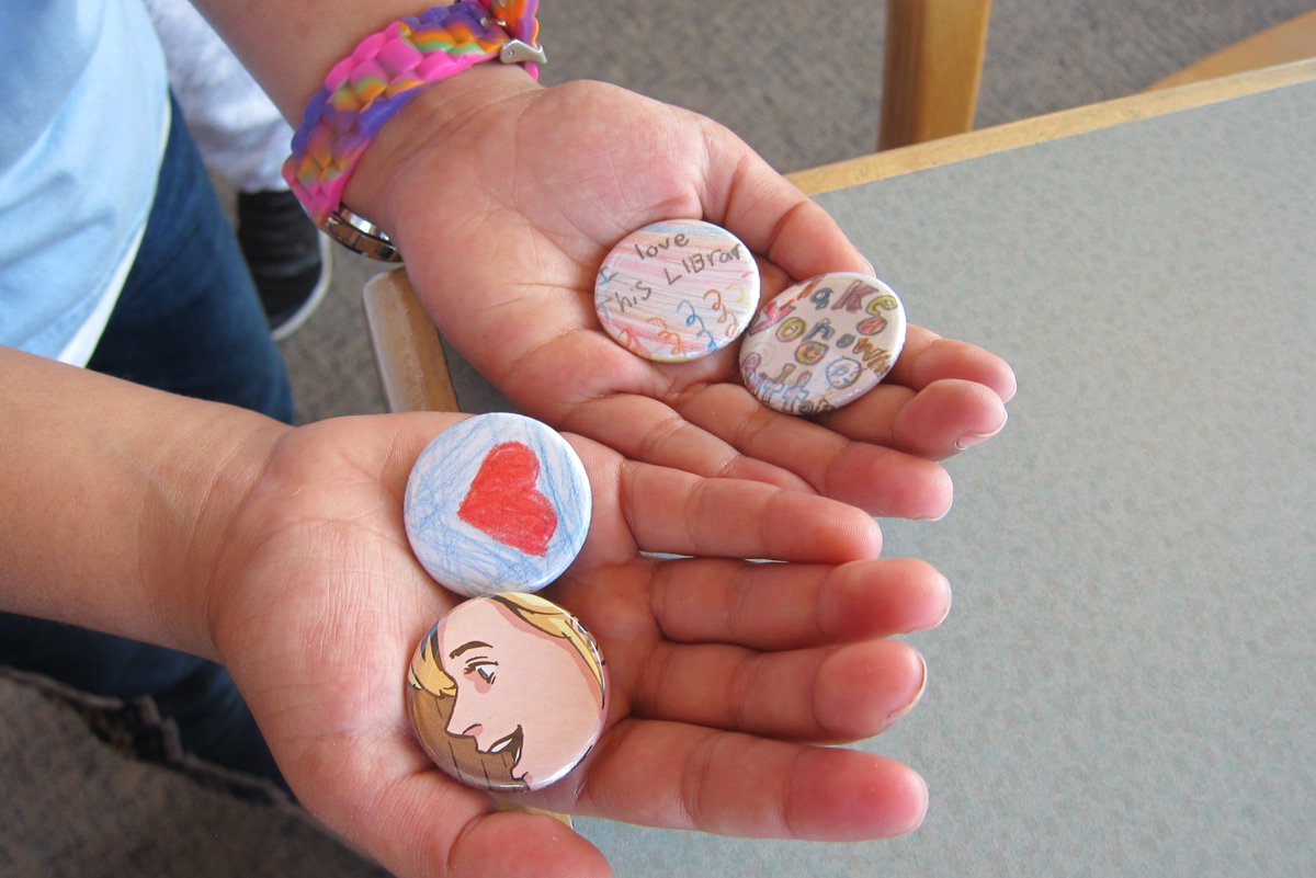 dalycitylibrary's tweet image. Today at the John Daly Library we're having our Pop Up Program: Vinyl Decals &amp;amp; Button Maker! #buttonmaker  You can cut out some of our old comics to make your very own button, or design your own! #upcycling Program starts at 2 PM.  #librarychange #iheartdalycity #libraryprogram