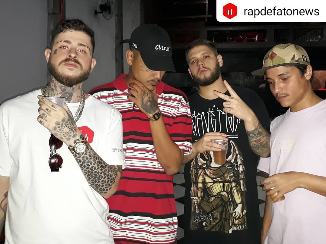 rapdefatonews's tweet photo. #Repost @rapdefatonews
•  •  •  •  •
Bastidores do evento que rolou ontem (08) 😎👊@originalsant  @spliffrap @bercartel @oficialvvcla #RapHour  #Madureira #RapdeFato #News https://t.co/hKITjYaQEs