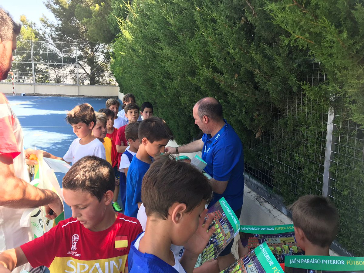 🅳🅰🅽🅸 ⓇⓄⒹⓇⒾⒼⓊⒺⓏ⚽📋 tweet media