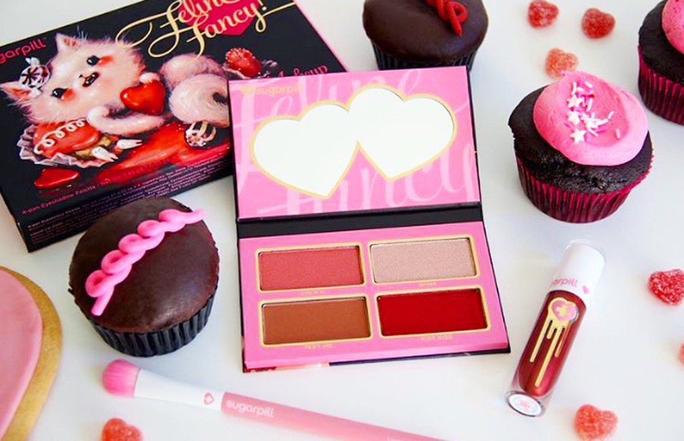 theveganspy's tweet image. The @sugarpillmakeup Feline Fancy Collection is still my favorite ever...I&apos;ve hit pan on all of these shades! 😻