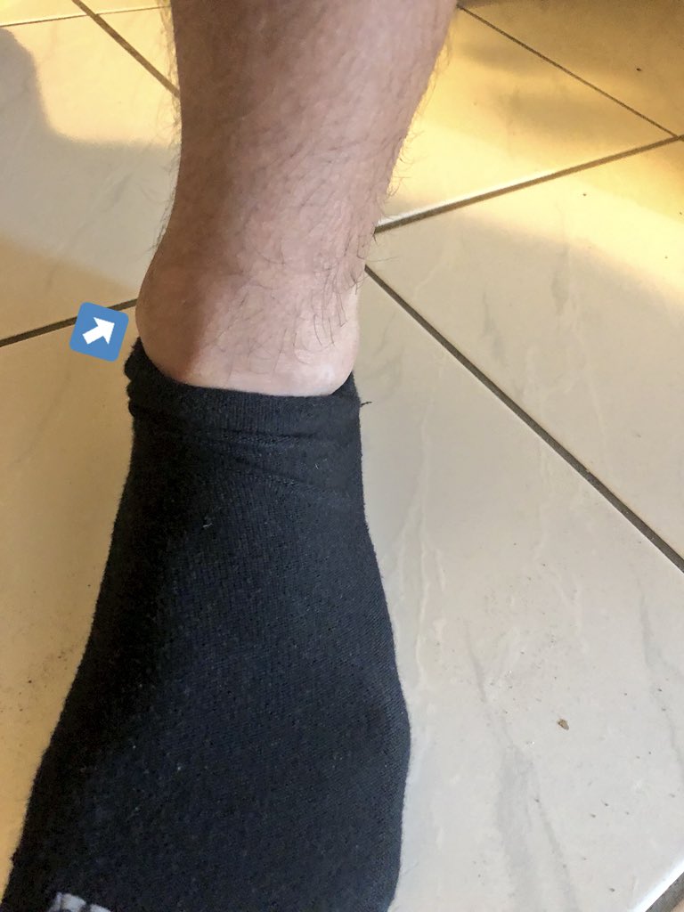 TheButtchin's tweet photo. Anyone else call these your foot’s funny bone? 

Or your foot’s love handles?

Asking for a friend https://t.co/06ElZ6mr5r