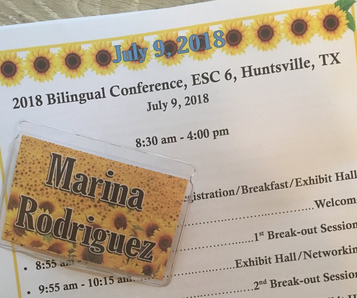 mrodz308's tweet photo. Had fun presenting Blogging in a Dual Language Classroom at @escregion6 Bilingual Conference. #HourofBlog @Kidblog https://t.co/CiYUOTsoyL