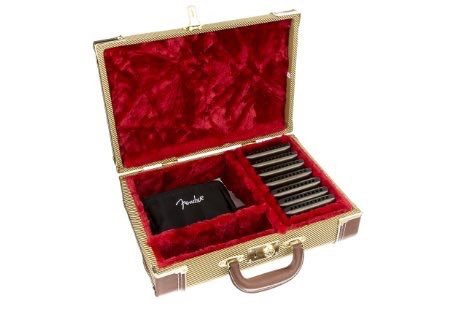 RWHarmonicas's tweet photo. FENDER® TWEED HARMONICA CASE; https://t.co/qFrjrZaRwZ @RWHarmonicas #fender #Mississippi #tweed #sax #harmonica #briefcase #case #diatonic #chromatic #tremolo #octave #bass #sheetmusic #cable #mic #microphone #music #musicians #musicgear #gear #saxophone #velvet #trend #prority https://t.co/YfJ2u5PhsS