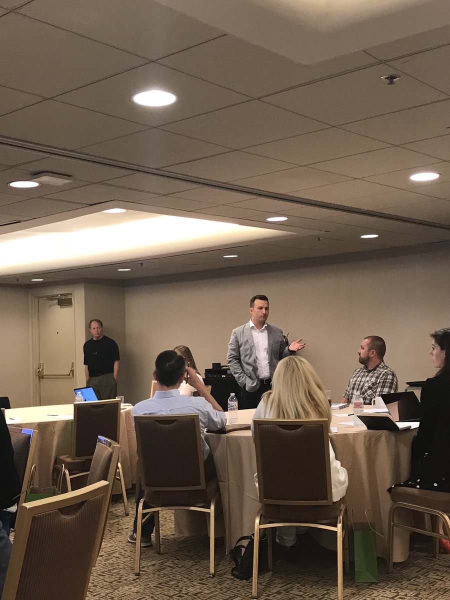 Top DMO researchers and marketers converge! Always impressed, <a href="/Arrivalist/">Arrivalist</a> 👏🏼 #AC18Anaheim