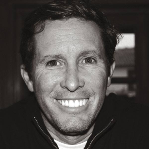 KelleySchool's tweet photo. Kelley alum and CEO of Xylem Inc. Patrick Decker, BS'87, mobilized his company to help Thais pump water from the cave where 12 boys and their soccer coach were trapped. Check out the full story at https://t.co/wtYN1RwdGN. https://t.co/hlQqJQS9NJ