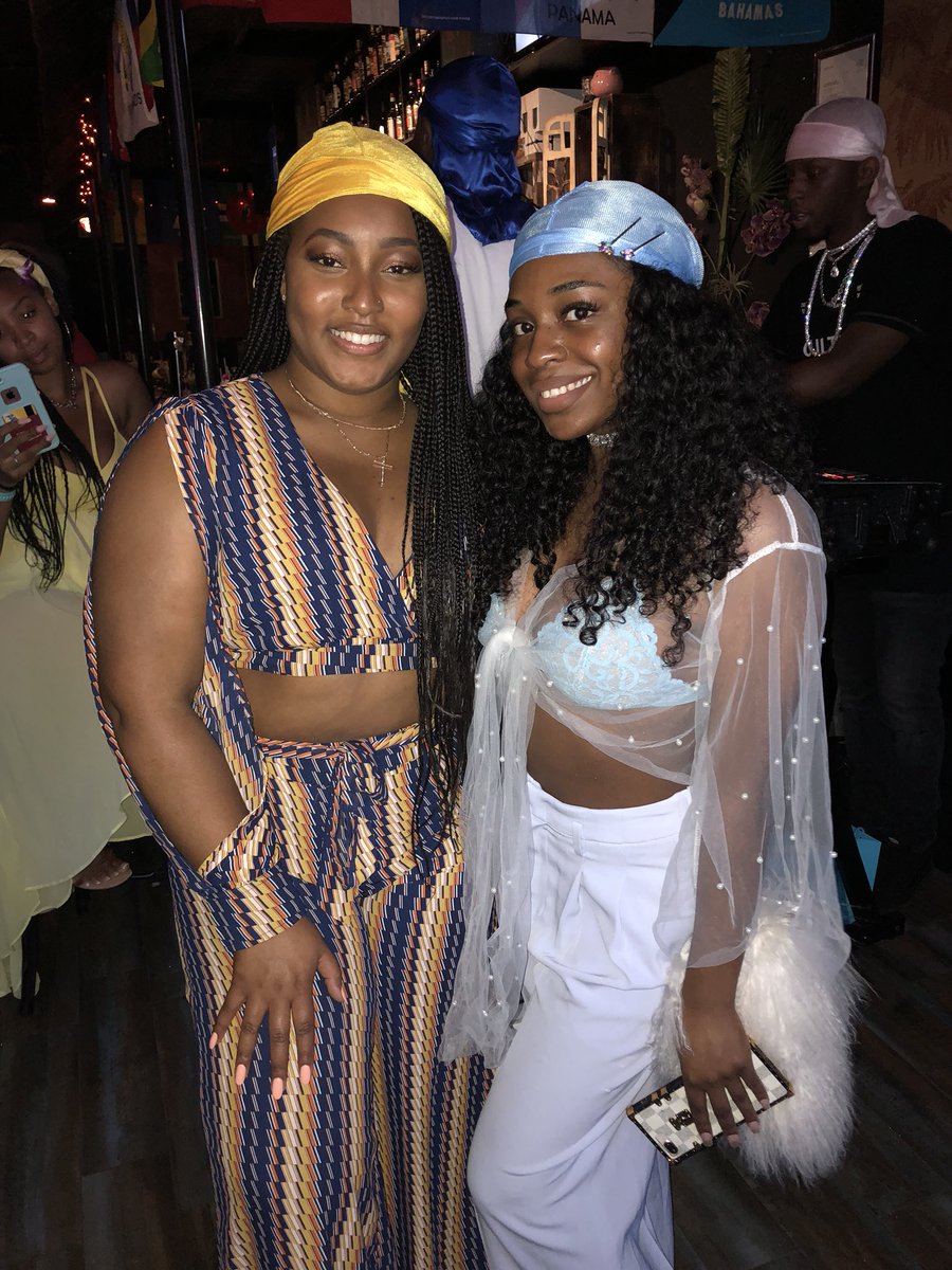 Monie The Pony On Twitter The Bonnetsdurags Pillow Talk Party