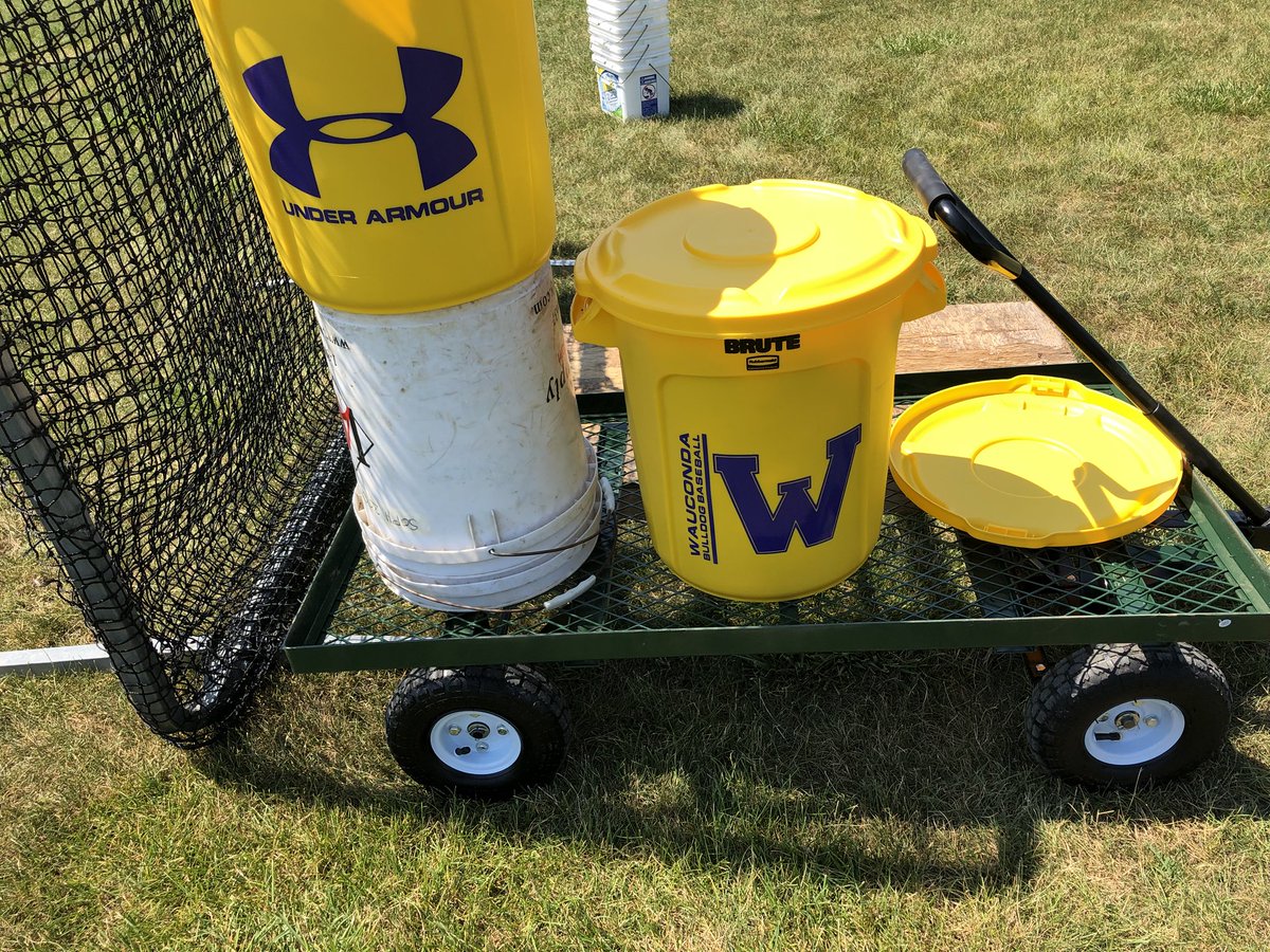 CoachLandvick's tweet photo. Getting setup for #OnFieldBP‼️ Just waiting for some BULLDOGS!! ⚾️👊🏻⚾️ @Post911Baseball @GOWHS_Baseball https://t.co/ktjOT0Wubk