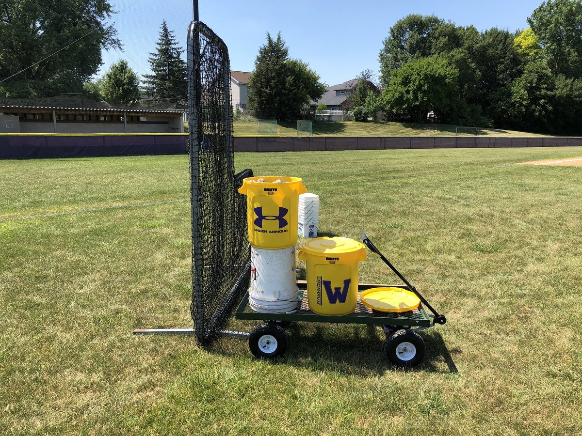 CoachLandvick's tweet photo. Getting setup for #OnFieldBP‼️ Just waiting for some BULLDOGS!! ⚾️👊🏻⚾️ @Post911Baseball @GOWHS_Baseball https://t.co/ktjOT0Wubk