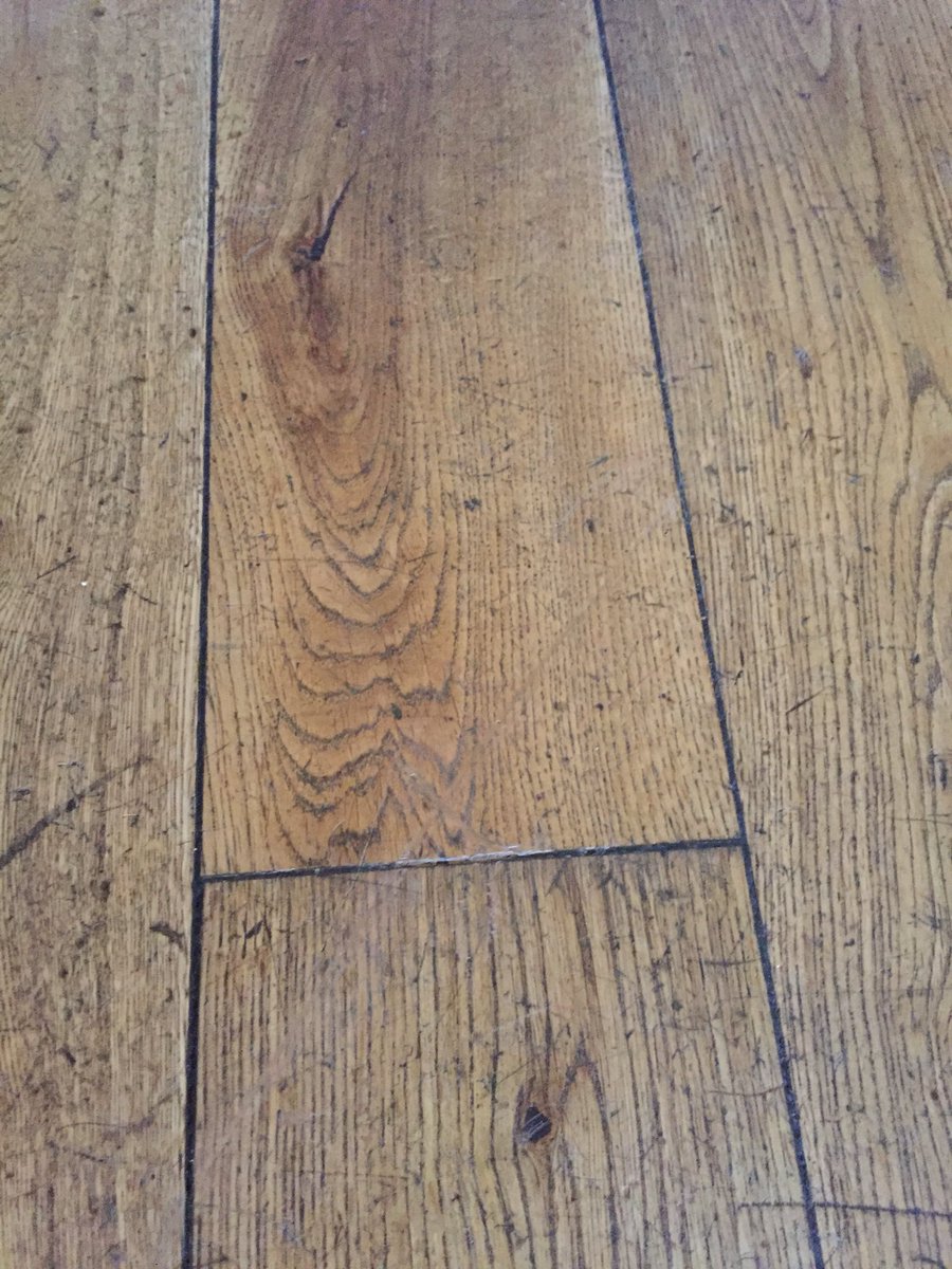 MagicSurfaceFix's tweet photo. #Worcestershirehour did a little job in Gloucestershire this morning, had to sort scratches to a wooden dance floor at a posh wedding venue. #Scratchedfloors #Scratchrepairs #Hotels https://t.co/RMvy4MYhe4