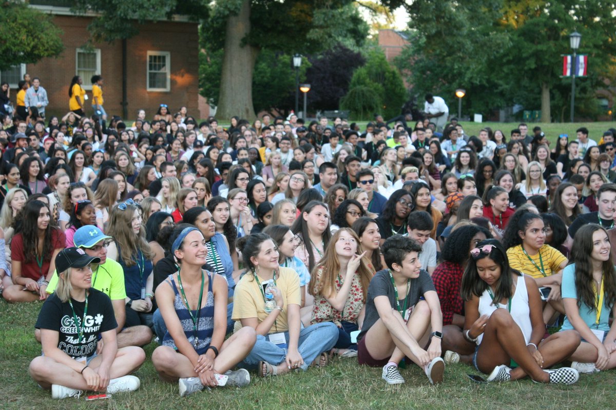 Long Island University tweet media