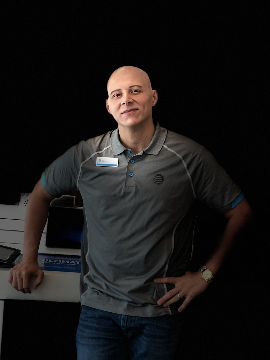 TeamWCDubCee's tweet photo. Happy 10th Service Anniversary Kasem!! Congrats! #attlife #teamdubcee @MilagrosMontout @BestoftheWestFL https://t.co/41YTz3uyQ0