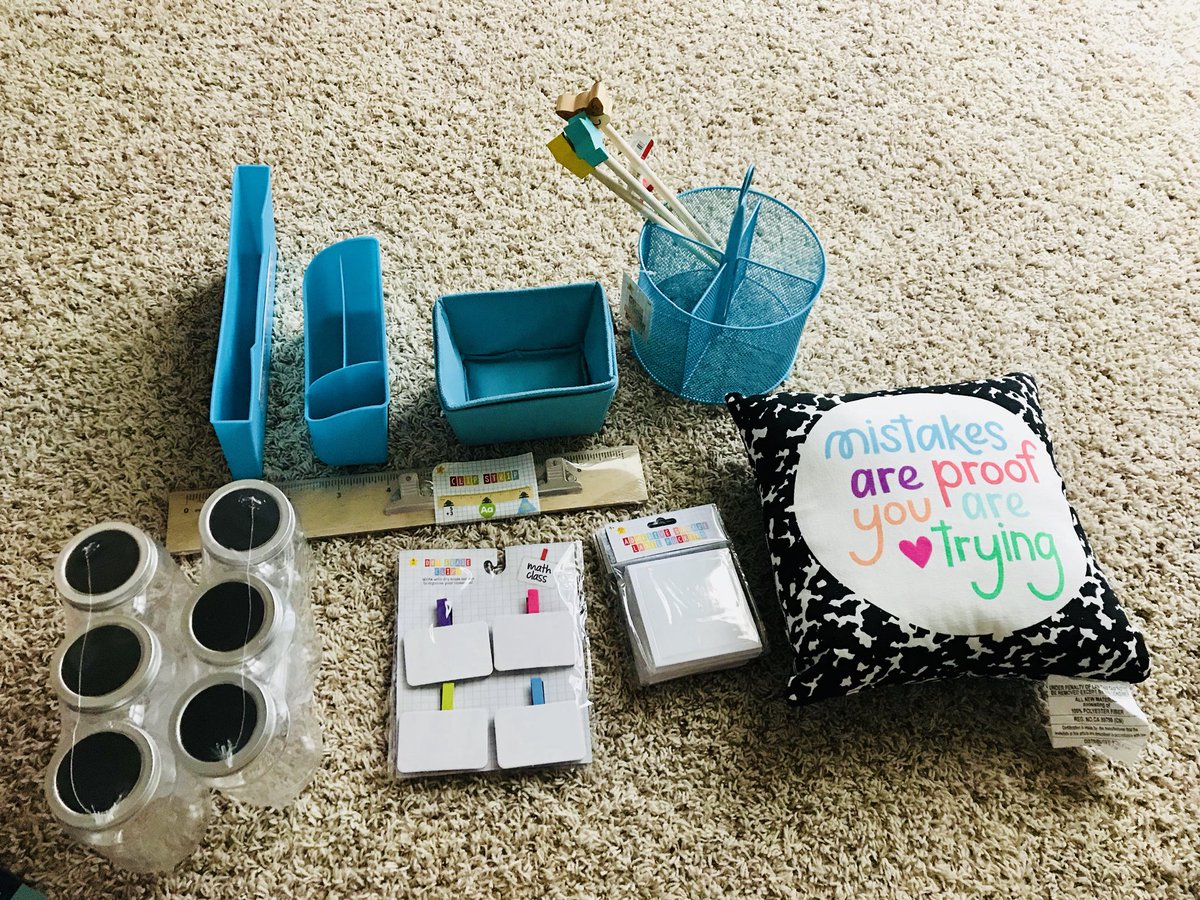 teachingtexans's tweet photo. I love @Target and @officedepot like sooooo much. https://t.co/PCGJ8O858j