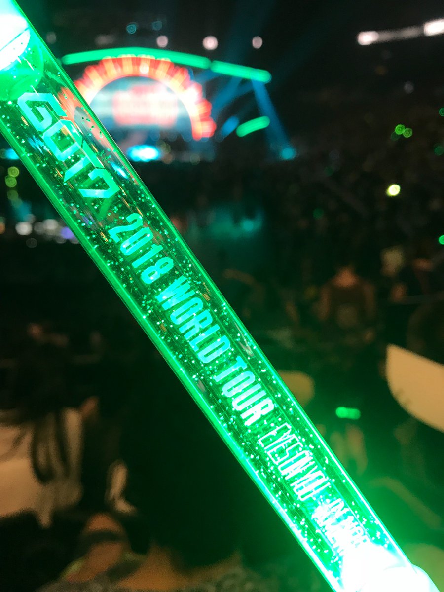 LvMitchie's tweet photo. @BamBam1A  https://t.co/VsDnHj2oPo