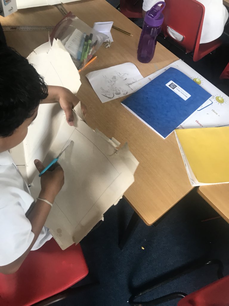 MrBeach94's tweet photo. Weβve started our Design and Technology project! #punchandjudy #puppetshows #splitpins @Centralprimary https://t.co/Hq2ynSCcze