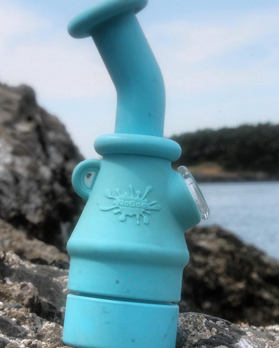 Weed_Lex's tweet photo. Don’t let the week get you down, GET GOO’D!
#weedlex #legalizeit #dablife #rigsquad #stuffstonerslike #oregon #glassofig #highsociety #silicone #iwillmarrymary https://t.co/KeQQ4ILAMB