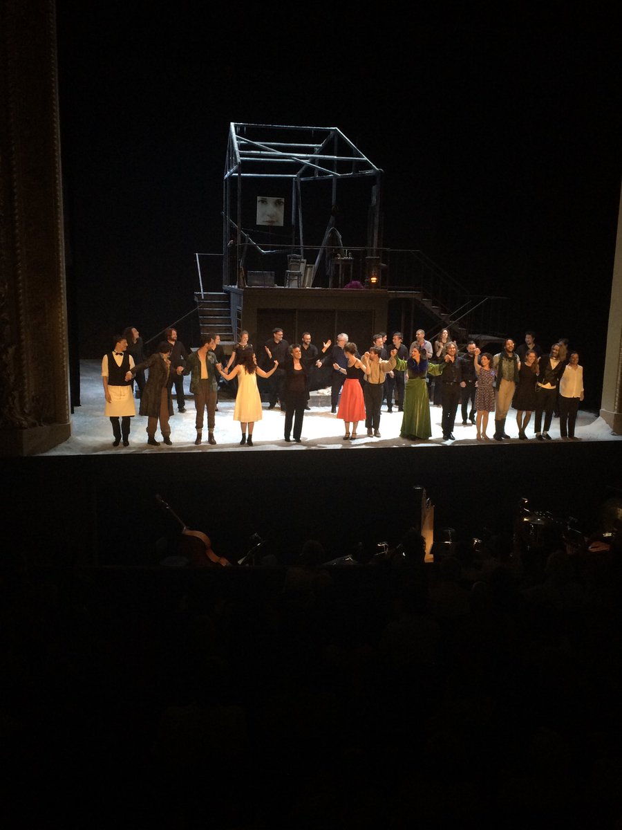 Marianne_Bliman's tweet photo. « Bohème, notre jeunesse », un triomphe ! Manquait que la standing ovation... ⁦@Opera_Comique⁩ #PaulineBureau ⁦@OlivierMantei⁩ https://t.co/TrHRKieVUC