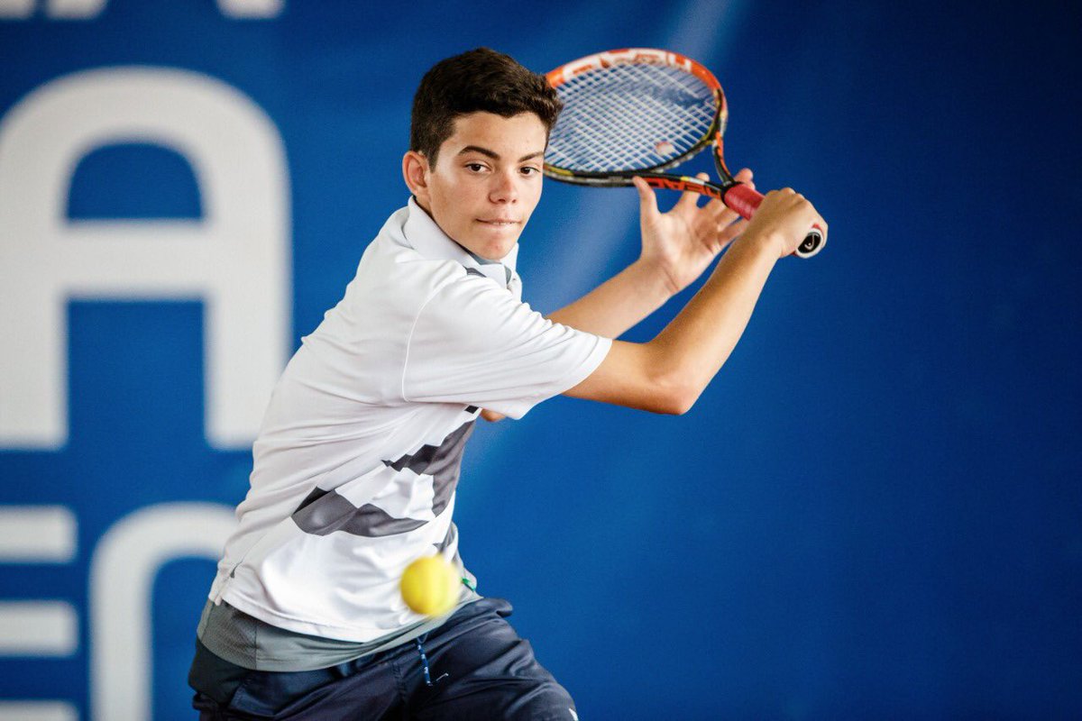 gugakuerten's tweet photo. Parabéns Natan pela vitória no ITF de Londrina!! 👏👏
Vamo q vamo, ainda temos muitos objetivos pela frente.
#ITF #Londrina #TimeGuga https://t.co/su22I62kcr