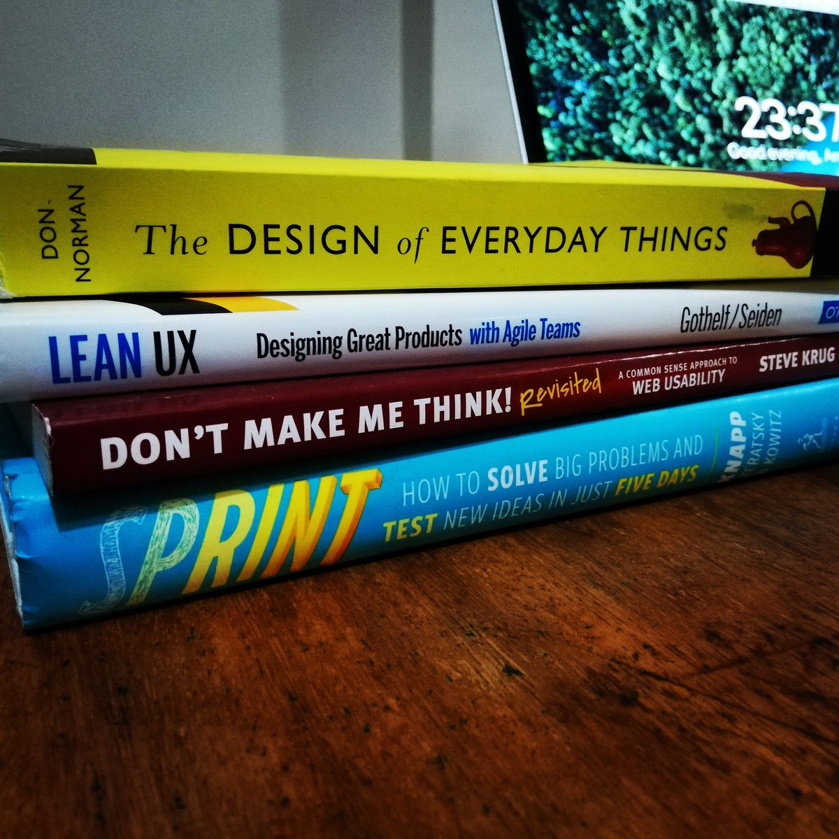 andresjordanze's tweet photo. I have read these awesome books, looking for new recommendations
#ux #uxdesign #uxbooks #uxpert https://t.co/F8Zpy3Kif0