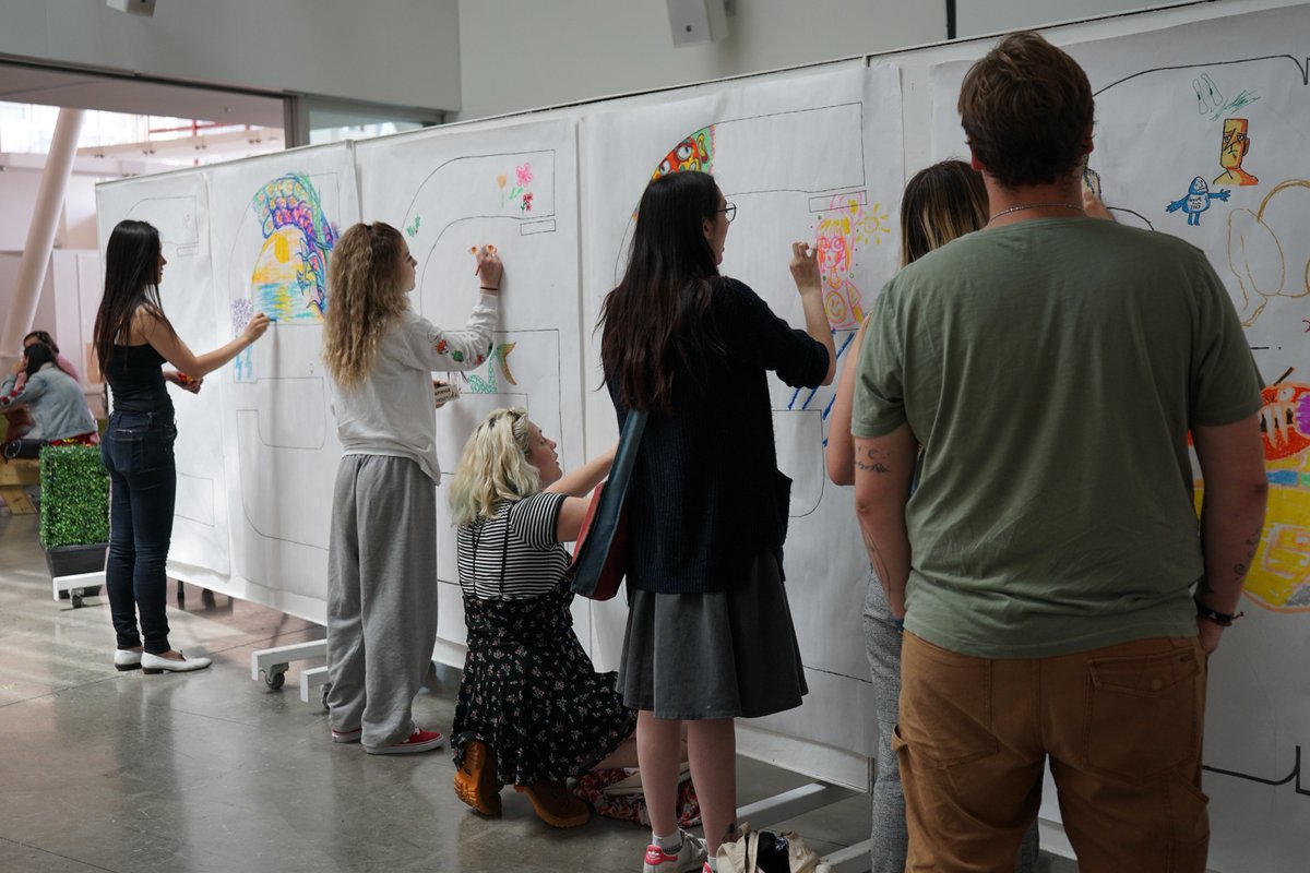 RealCSSSA's tweet photo. SO. MUCH. FUN. Thanks to all who made #CSSSASummerSmash an awesome day! Friends - art - music - games - swag - and lots of #csssa love. Wanna be at the next one? Sign up for the CSSSA Alumni Network at https://t.co/8gQa1hoayQ https://t.co/H3dZvav824