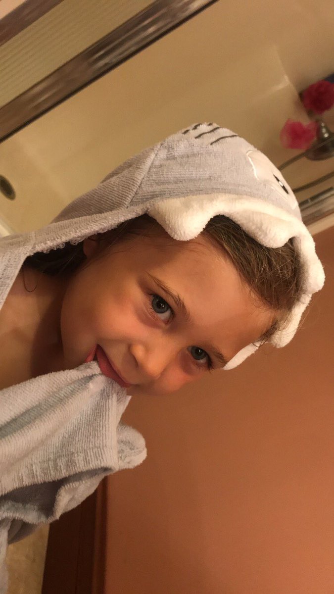 hottyyytoddyyy4's tweet photo. Missing my little babe so much right now #coraray https://t.co/EADxwNI1Kg