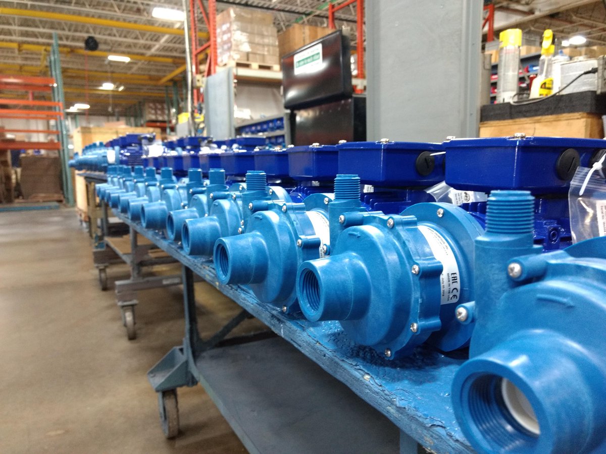 FinishThompson's tweet photo. CUSTOM PUMP ALERT! Finish Thompson plastic mag-drive model DB5 with polypropylene construction, ceramic bushing, and custom motor will be used by an OEM for a specialty water application. #custompump #magdrive #finishthompson https://t.co/eO0NwFdO5u