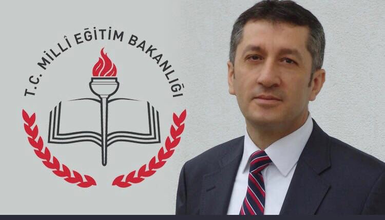 Özlem Koç (@koccozlem) on Twitter photo Milli Eğitim Bakanımız Prof.Dr.Ziya Selçuk hocamızı <a href="/bahcesehir_k12/">Bahçeşehir Koleji</a> ailesi olarak tebrik ediyoruz.Sayın bakanımız liderliğinde,Türkiye’nin geleceğini yazan nesilleri yetiştirmek,nitelikli eğitimi her çocuğa ulaştırmak için,çok daha büyük bir motivasyonla çalışmaya devam edeceğiz. Milli Eğitim Bakanımız Prof.Dr.Ziya Selçuk hocamızı <a href="/bahcesehir_k12/">Bahçeşehir Koleji</a> ailesi olarak tebrik ediyoruz.Sayın bakanımız liderliğinde,Türkiye’nin geleceğini yazan nesilleri yetiştirmek,nitelikli eğitimi her çocuğa ulaştırmak için,çok daha büyük bir motivasyonla çalışmaya devam edeceğiz.