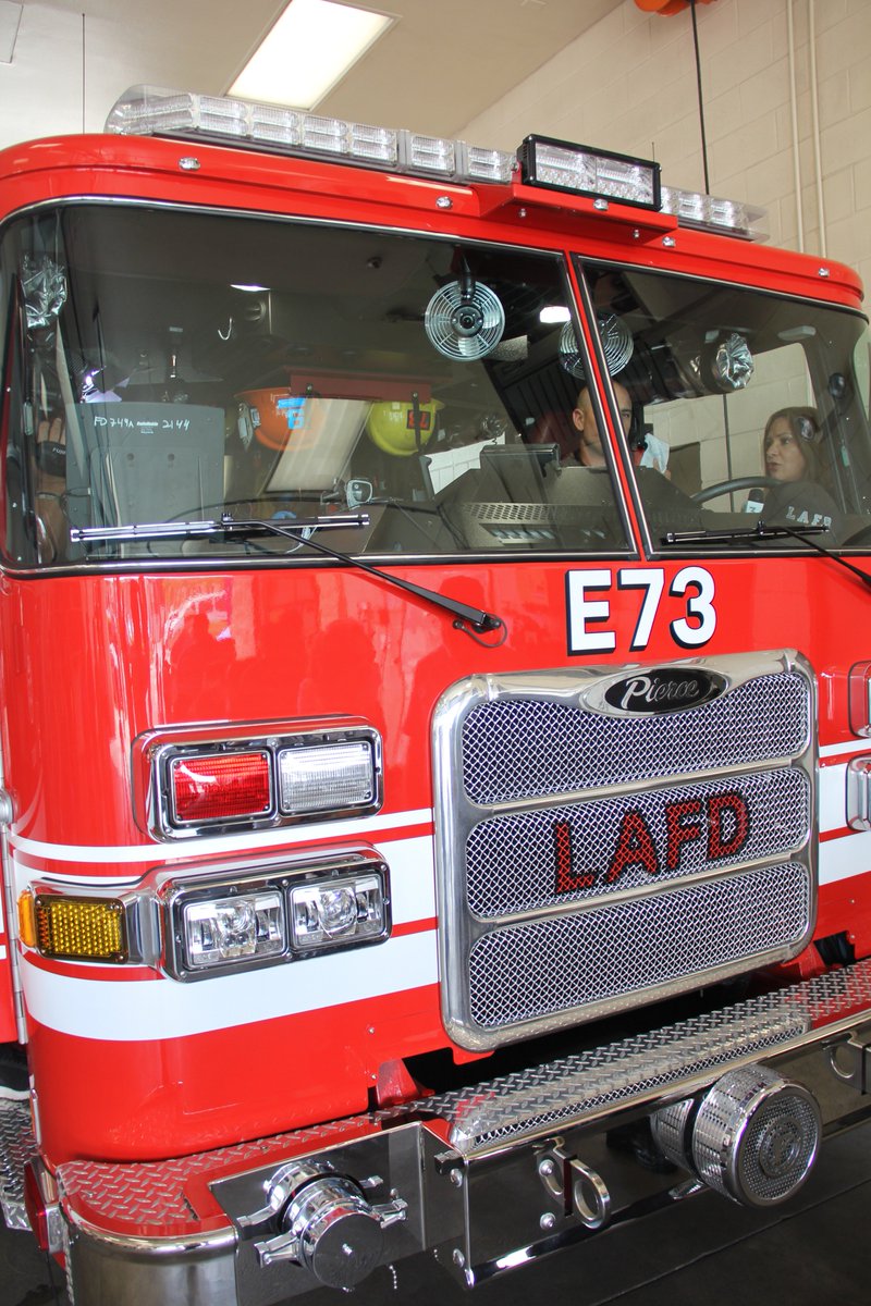 BobBlumenfield's tweet photo. Today I was joined by @LAFD Assistant Chief Drake, local kids and community members to celebrate the new engine company at Reseda's Fire Station 73. Thank you to Capt. Gallagher and the entire team at FS 73 for opening your doors and giving kids ride-alongs on the new fire truck. https://t.co/O4z685kq7G