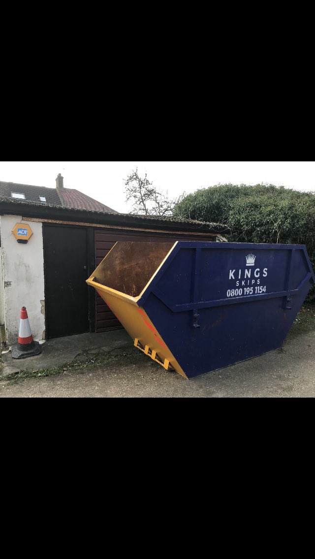 KingsSkip's tweet image. Call 0800 195 1154 or mobile 07398 670 916 direct to our office for a free quote we have a large range of new skip’s in stock all size’s available