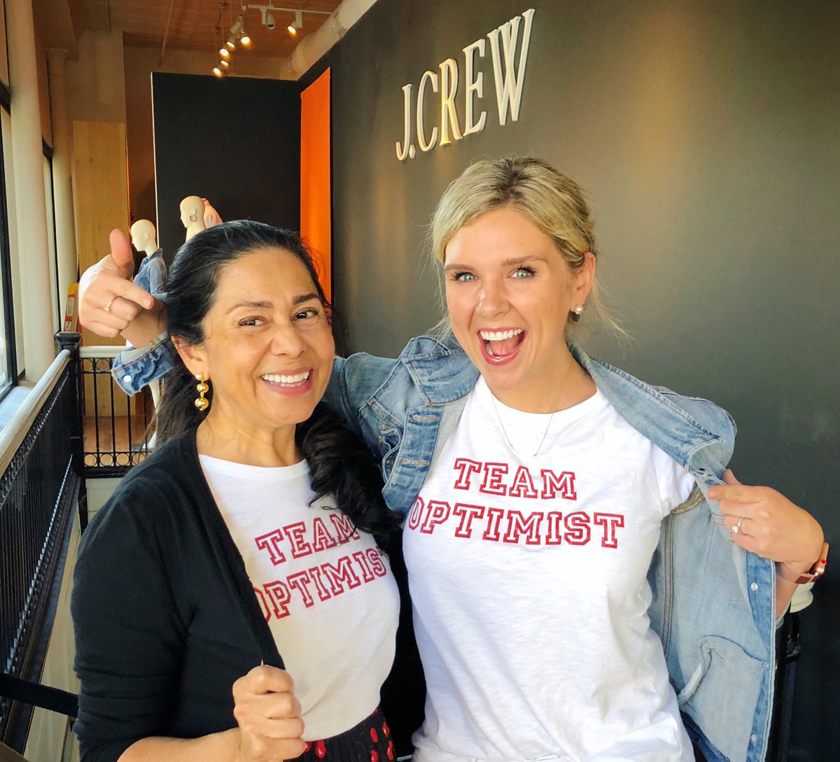 FarrellClick's tweet photo. Who’s with us???

Some many awesome #TMXPerks come along with joining our family here @TMXCompanies.  

Come out this Thursday, July 12th from 5-7pm to hear about all the awesome reasons to join the #TMXFAMILY. 

#TMXHiringDay #NationalHiringDay #TeamOptimist #MondayMotivaton https://t.co/joqK06T1hh