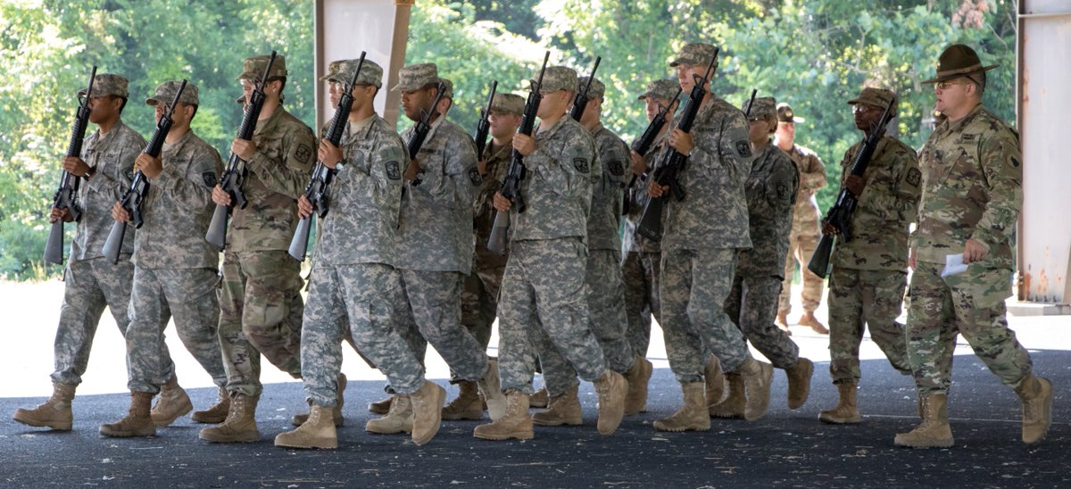 ArmyROTC's tweet image. &quot;I believe that we will win!&quot; Yesterday, Cadets from A Co. and B Co. in 2nd Regt., Basic Camp participated in Drill &amp;amp; Ceremony Competition. Check out more photos here: bit.ly/2ufvJT2

Photos by KirstyAnn Cole
#armyrotc #armyrotccst #cadetcommand
