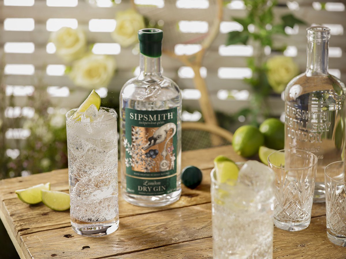 TheChequitInn's tweet photo. It's BLOG MONDAY! Yippieee! Here is the latest in our, "WE'RE LOVING" installment. Today we're featuring our new partner, 'Sip Smith Gin' that you'll be able to find at The Chequit all summer long. Take a look! #saltstyle
https://t.co/z722E1NZLJ https://t.co/7USVfv3s4c