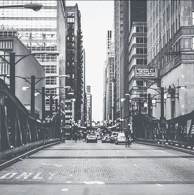 Good morning Chicago! Check out our newest locations! 
(Complete list on our website : noblecoyote.com/illinois)
Slightly Toasted - Grandview Tavern - La Barra Ristorante - La Josie - Puebla Modern Mexican - Vol. 39 and MORE ! #mezcalnoblecoyote #theagaveexperience #chicago