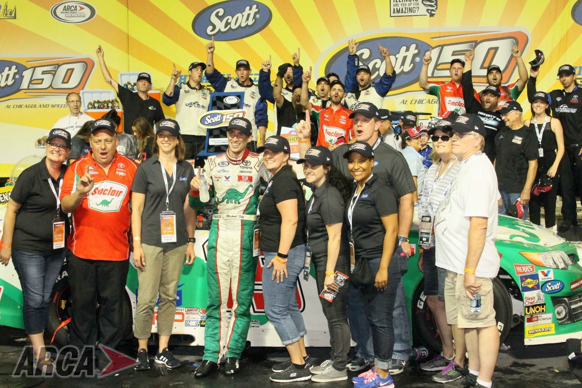 SCOTTRagsinaBox's tweet photo. Congratulations @michaelself for winning the #SCOTT150 @ChicagolndSpdwy !! Keep it up! ๐๐ https://t.co/hLNIm61p09