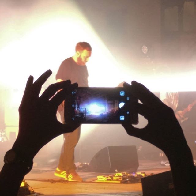_mari's tweet photo. #concert #mogwai #mogwaiband #sestoalreghena #everydamnconcert #hands #photo #sextonplugged https://t.co/3Fxgq38V7H https://t.co/N1ZQmqrjGp