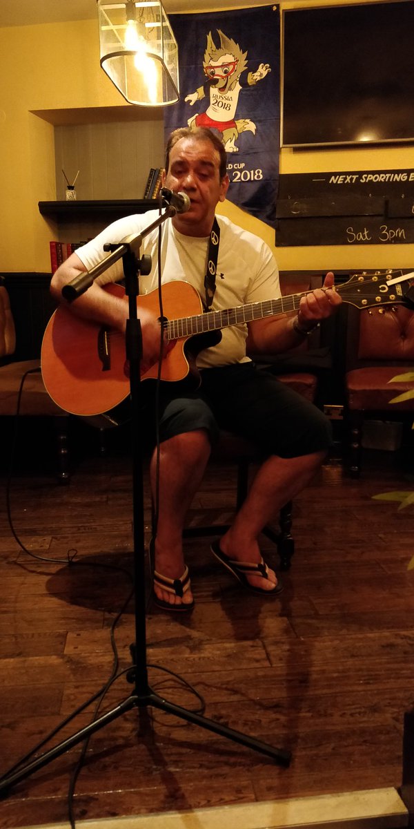 sptopenmic's tweet photo. And finally up tonight is Tim with a cracking Bowie cover https://t.co/RQtHYwqUsb