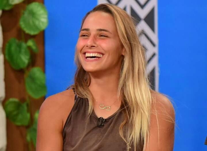 Allah aşkına koy ipana reklamına oynasın bu ne? #DamlaCan