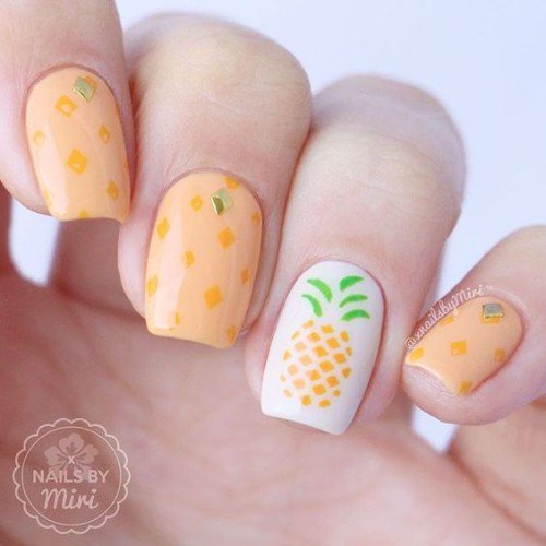 pineapple nail design