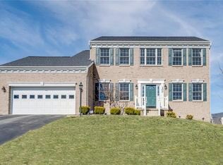 benwald21's tweet photo. Finally happened...been long process but we have a home. No longer homeless! https://t.co/j7NUAM8ow7