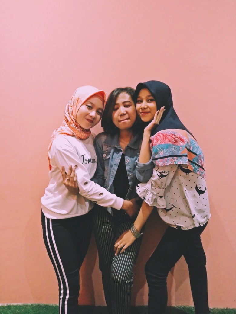 Neng Ica tweet media